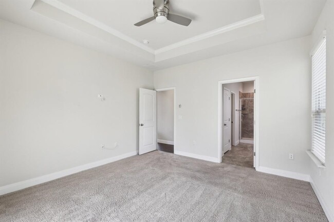 Building Photo - 10418 Turnbull Loop