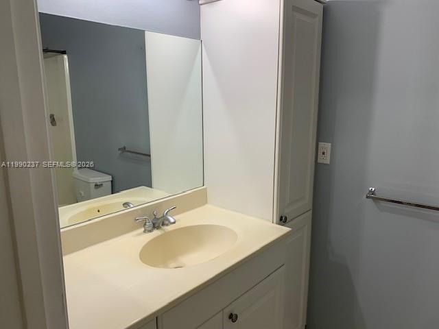 Building Photo - 3904 NW Cinnamon Tree Cir