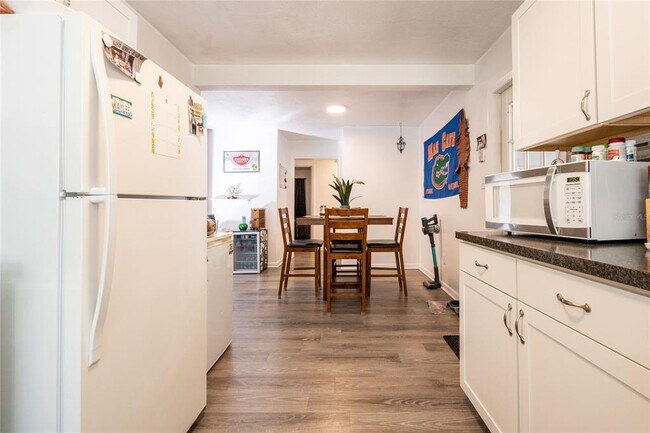 Building Photo - 749 NW 34th St