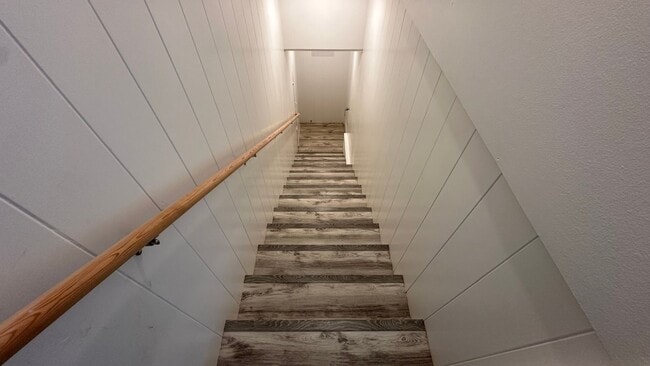 Building Photo - 2340 University Ave