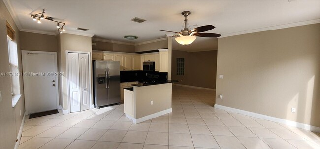 Building Photo - 3541 SW 170th Ave