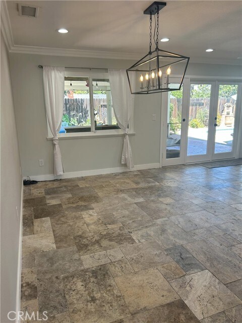 Building Photo - 808 Orchard Dr