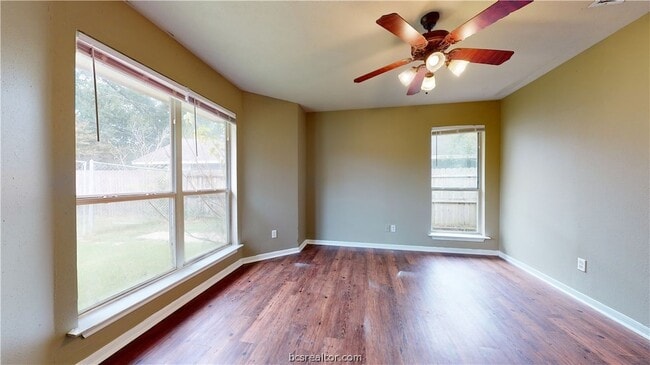 Building Photo - 1143 Oney Hervey Dr