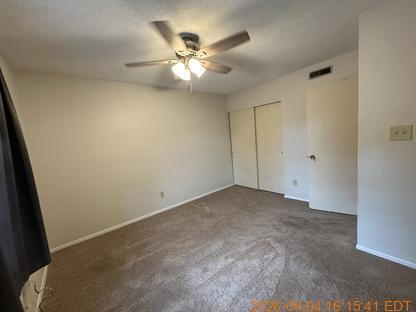 Building Photo - 109 Palace Cir