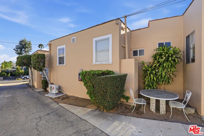 Building Photo - 4407 Melbourne Ave
