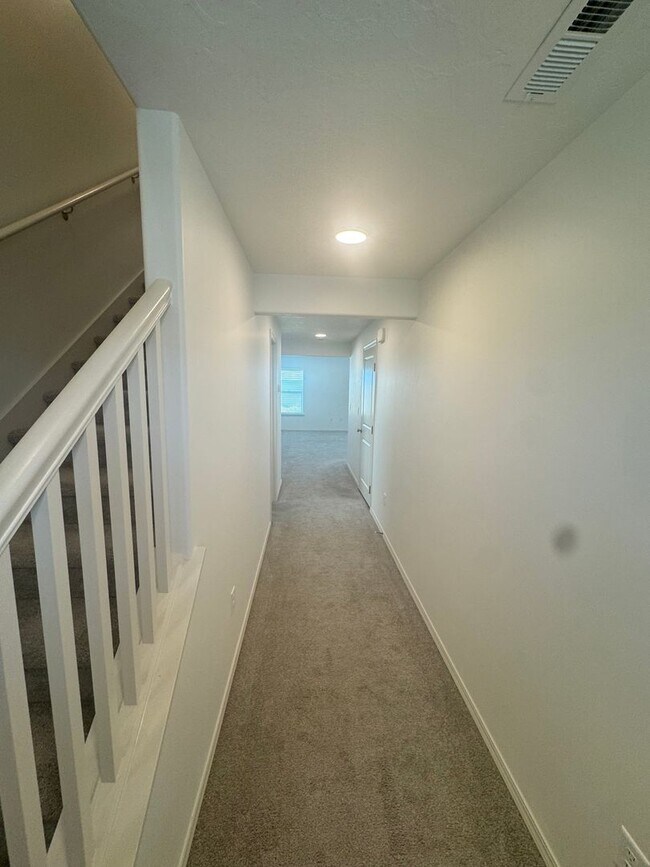 Building Photo - Modern Comfort in Kuna! – 3 Bed | 2.5 Bath...