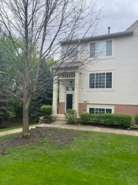 Building Photo - 863 Pheasant Trail
