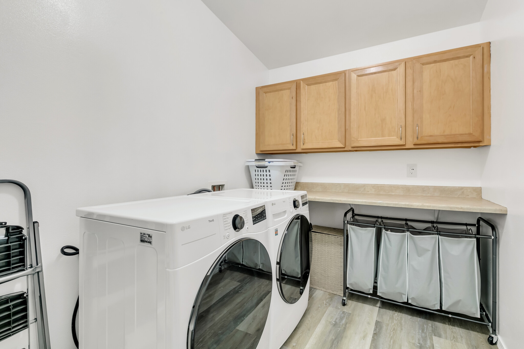 Large laundry room - 1102 9th Ave
