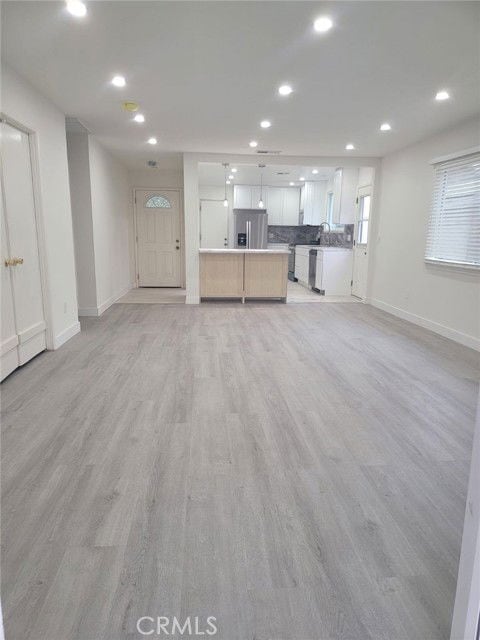 Building Photo - 6424 Franrivers Ave