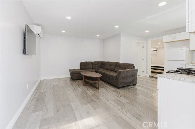 Building Photo - 8407 Terhune Ave