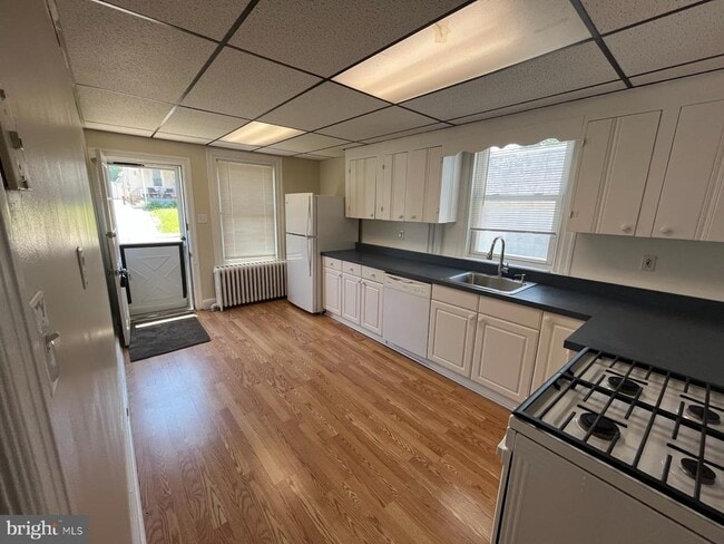 Building Photo - 1202 Huntingdon Rd