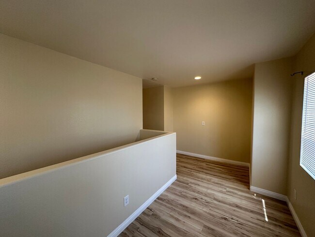 Building Photo - 4bed house ready for occupancy