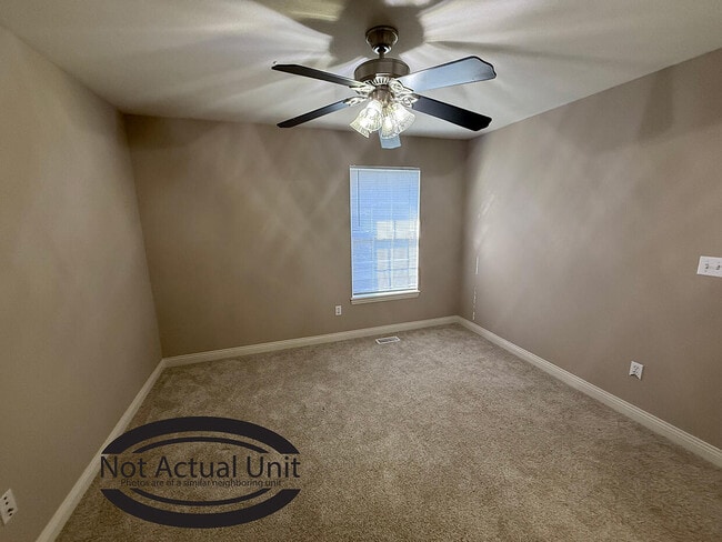 Building Photo - 1742 N Orie Dr