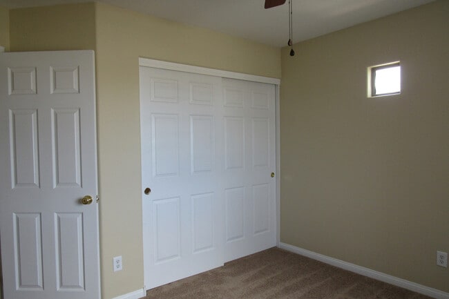 Building Photo - COMING SOON-BEAUTIFUL 2 STORY HOME LOCATED IN HENDERSON WITH STRIP AND MOUNTAIN VIEWS!