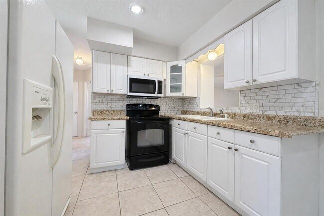 Building Photo - 7018 54th Ave N