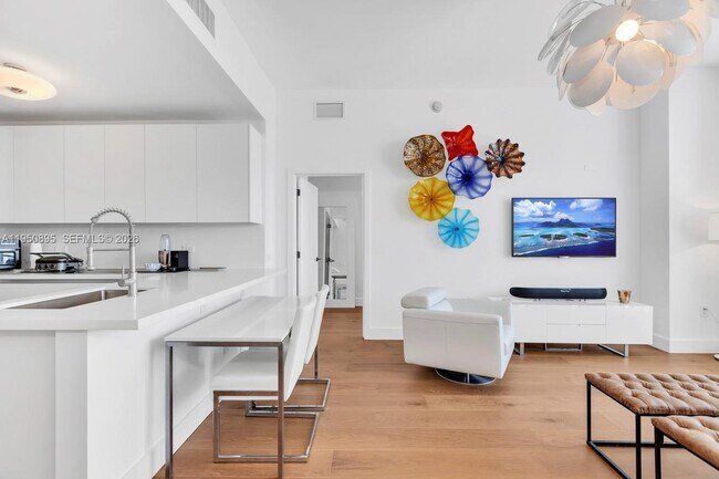 Building Photo - 6799 Collins Ave