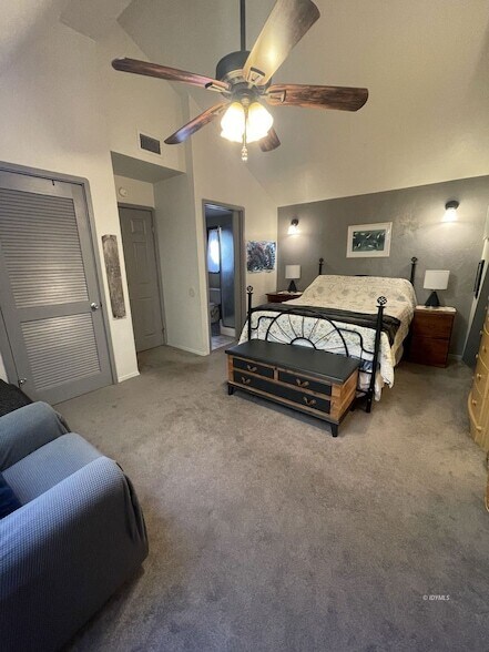 Building Photo - 52633 Sunset Dr