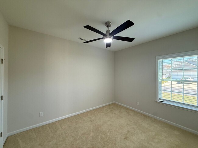 Building Photo - Longs - 3 Bedroom/ 2 Bathroom House