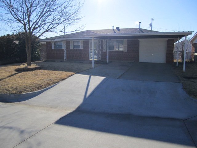 Building Photo - 721 N Bristow Ave