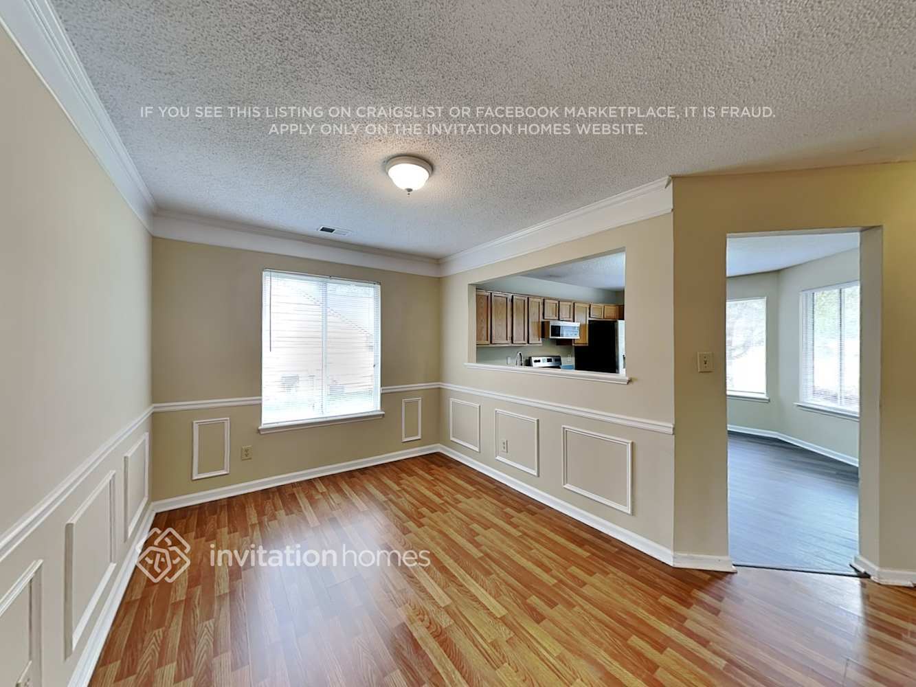 Building Photo - 2225 Sloan Dr