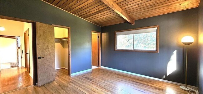 Building Photo - 1231 Cedar Park Pl