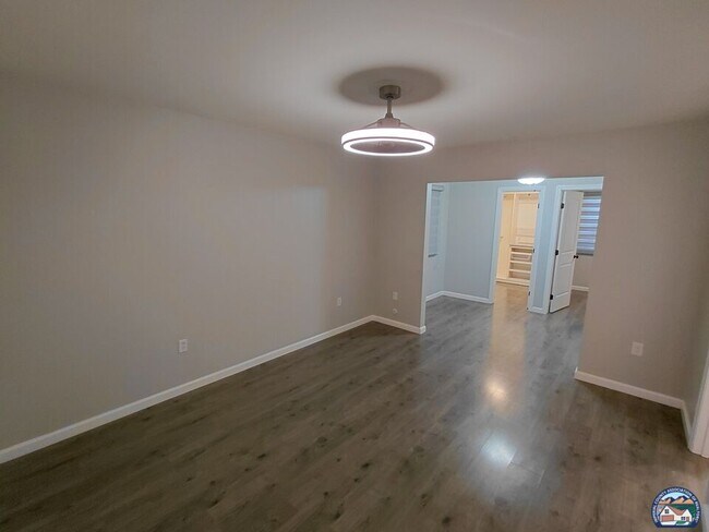 Building Photo - 1190 Ocotillo Dr