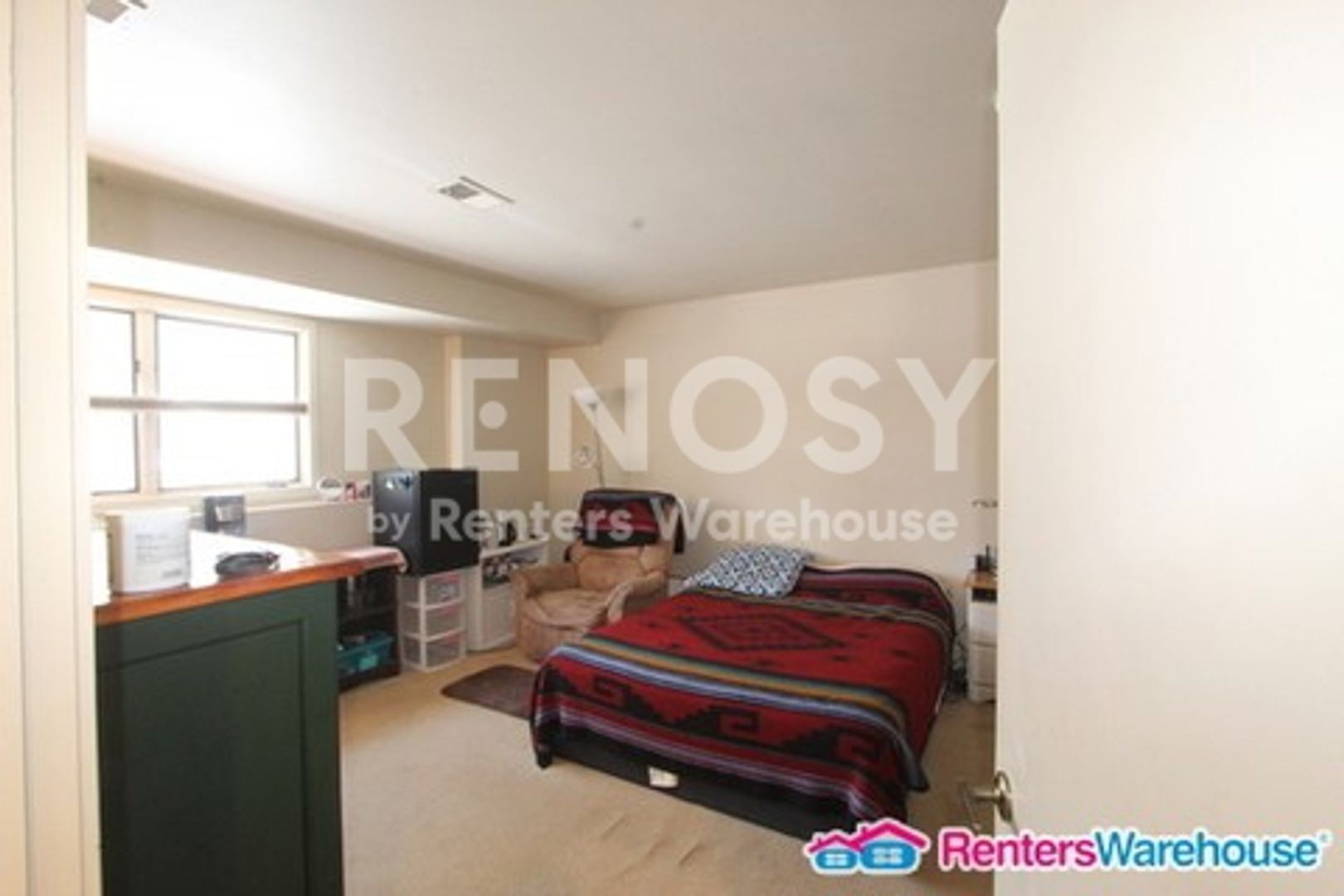 Building Photo - 25260 Montane Dr W
