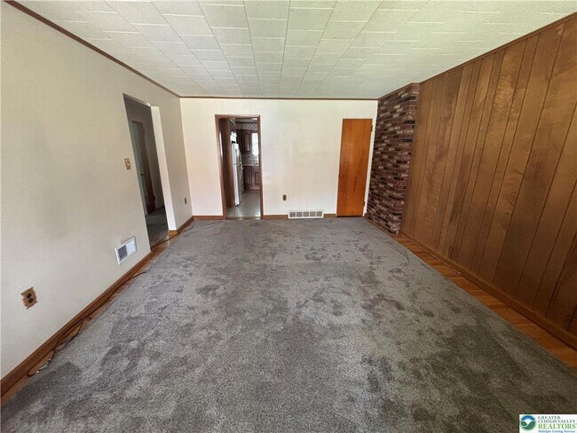 Building Photo - 662 Minor St