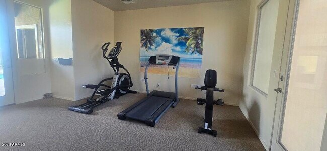 Building Photo - 12050 N Panorama Dr