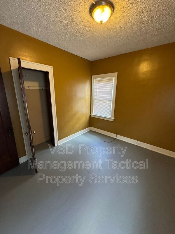 Building Photo - 13436 Hartford Rd