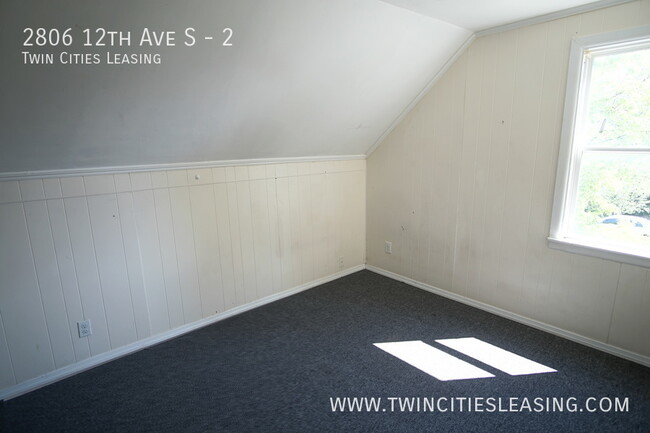 Building Photo - Rent includes Gas! Fully fenced in yard wi...