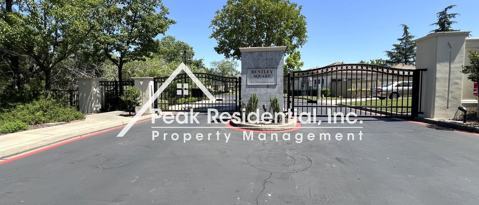 Building Photo - 1205 Albrighton Dr