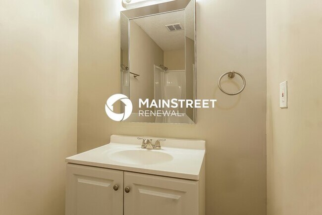 Building Photo - 3 Bedroom Pet-Friendly Home in BESSEMER, AL with Main Street Renewal