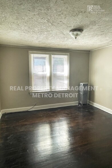 Building Photo - 5105 Grayton St