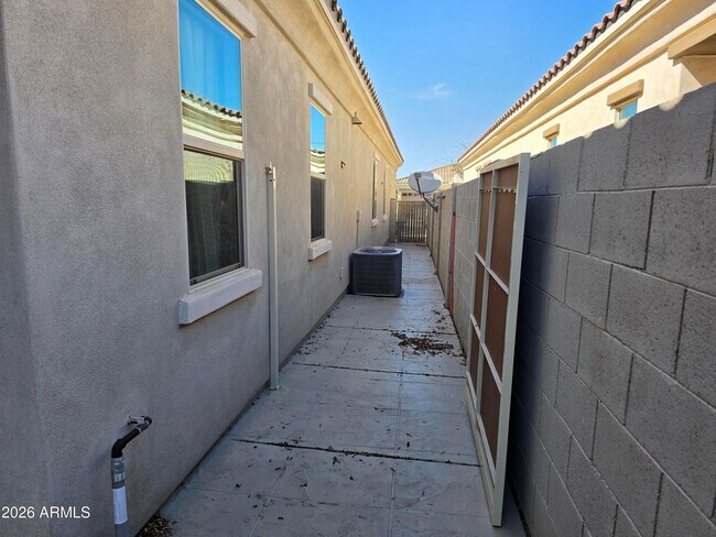 Building Photo - 10215 E Stealth Ave