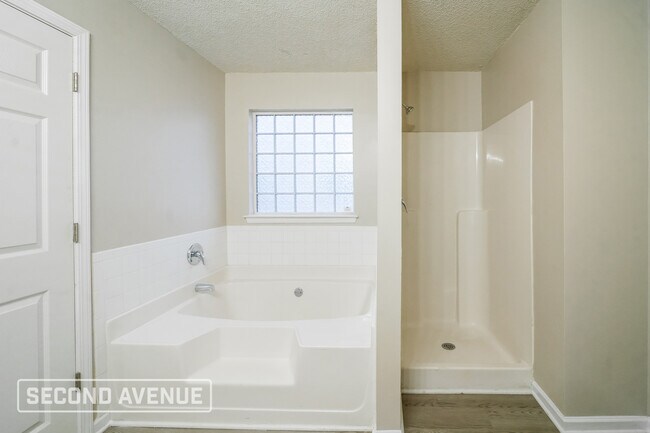 Building Photo - 5012 Serenity Point Ln