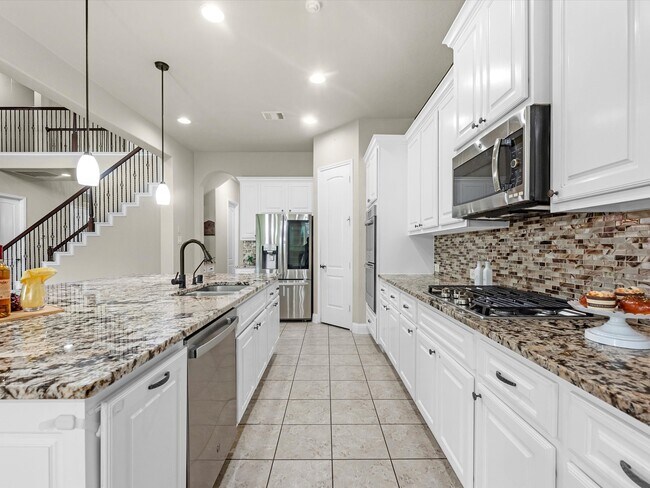 Building Photo - 15819 Graham Spring Ln