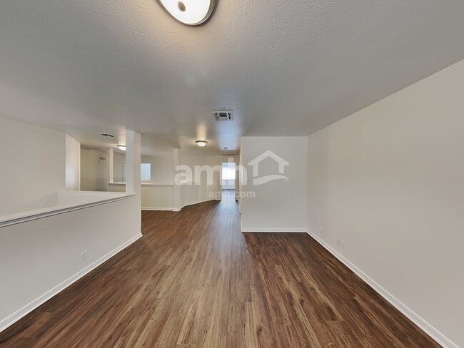 Building Photo - 9303 Scotty Oaks