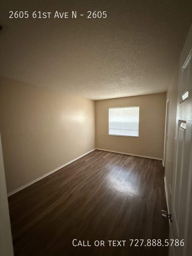 Building Photo - 2605 61st Ave N