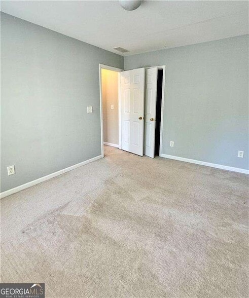 Building Photo - 3389 Lathenview Ct