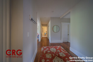 Building Photo - 1855 Beacon St