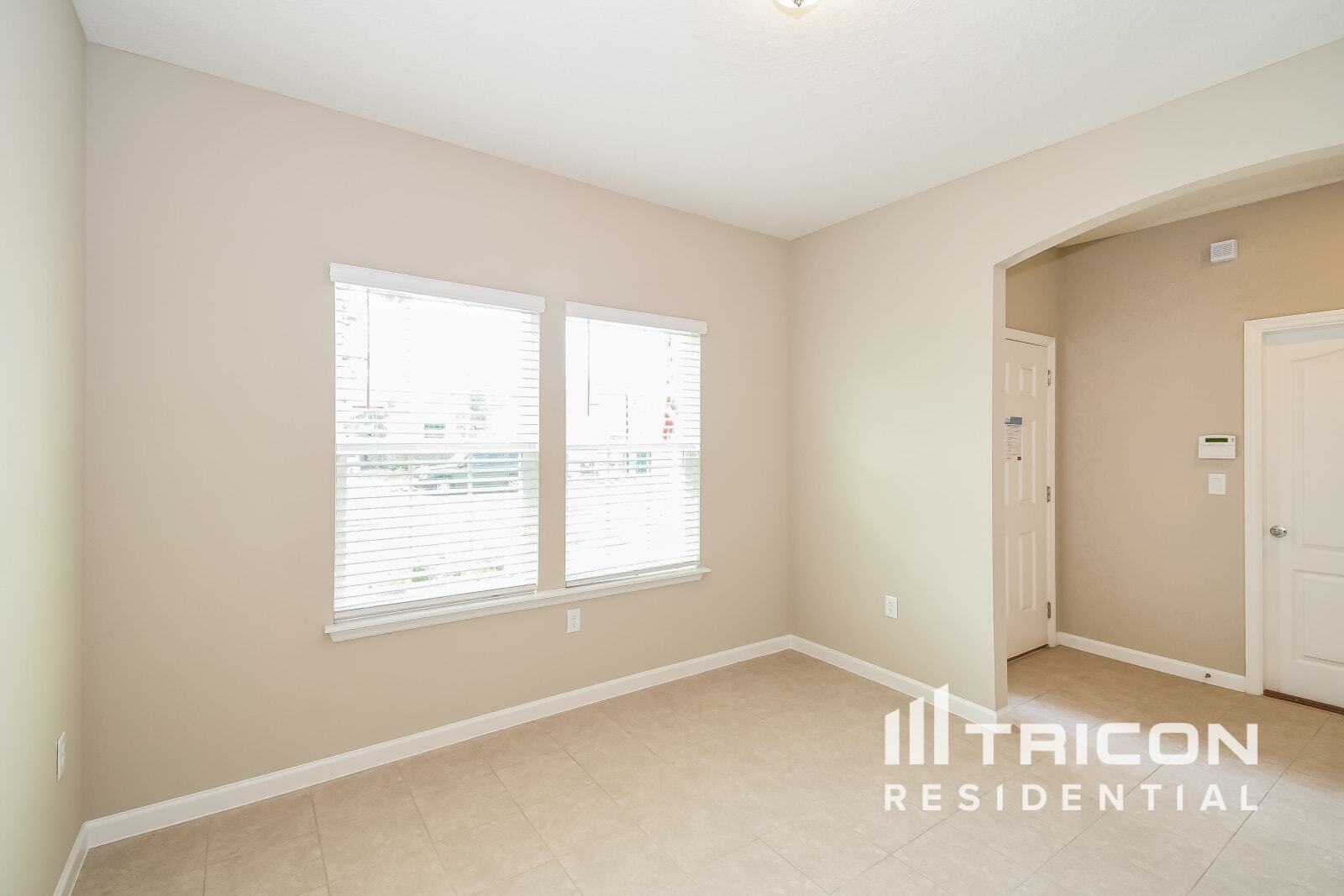 Building Photo - 10197 Pavnes Creek Dr