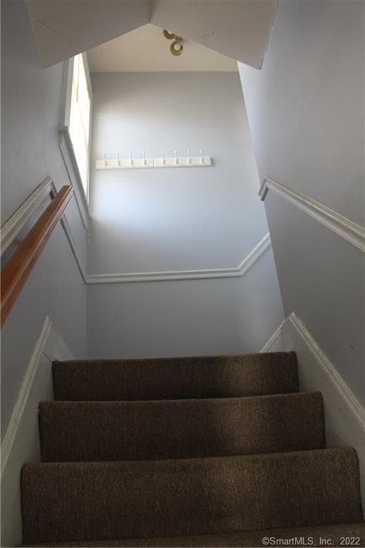 FRONT ENTRY STAIRS - 575 Reef Rd