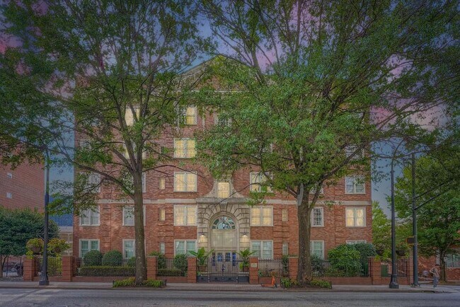 Building Photo - 800 Peachtree St NE