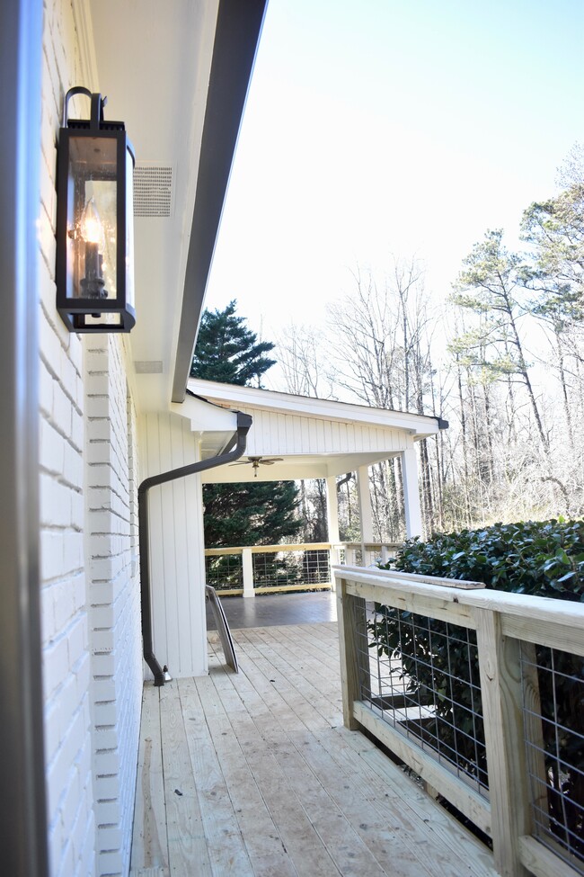 Building Photo - 265 Chaffin Rd