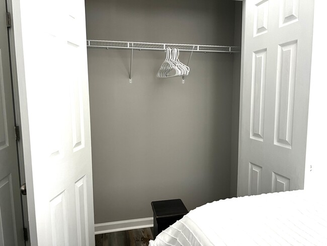 Building Photo - 714 Integrity Oaks Dr