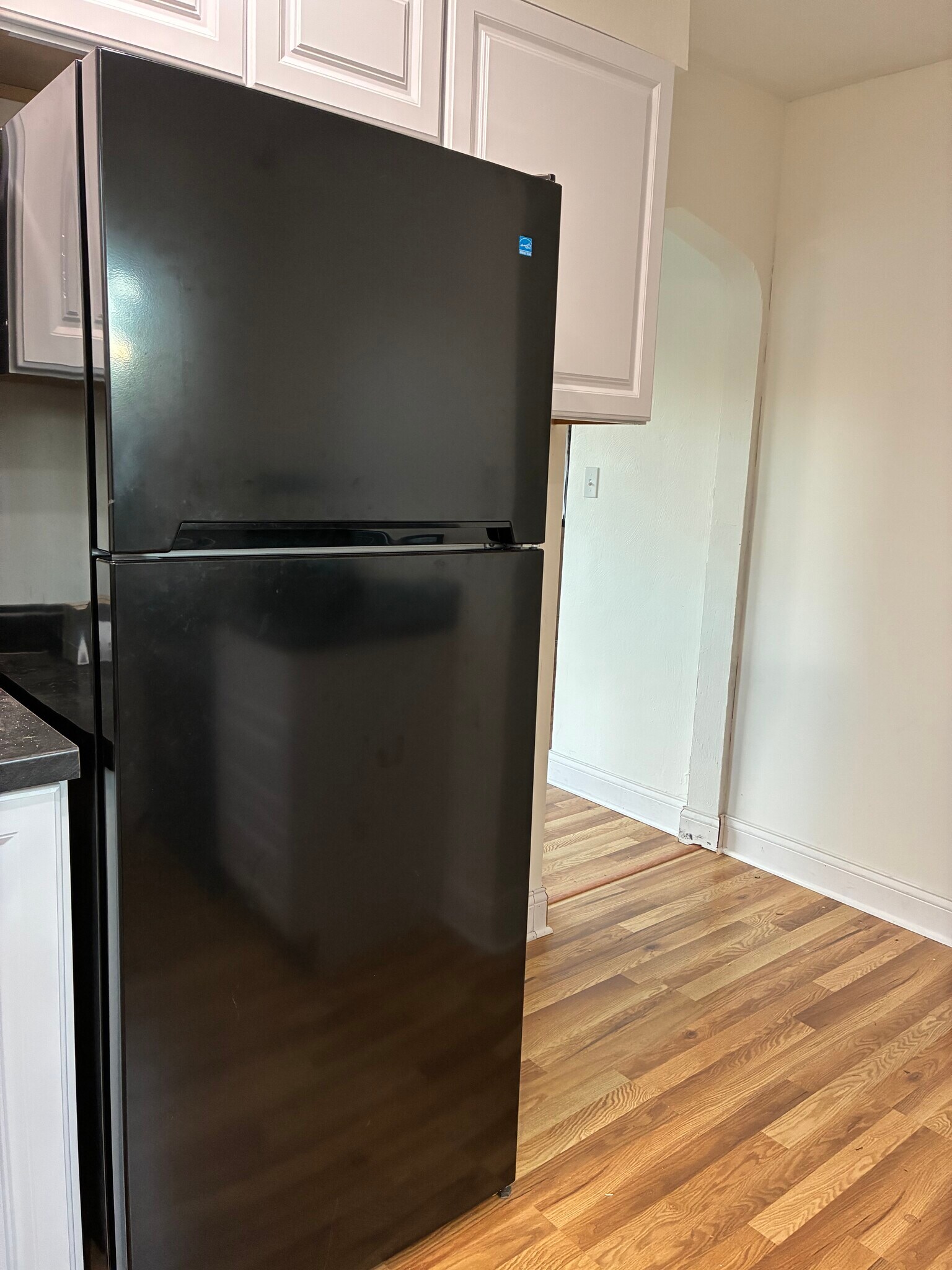 Building Photo - 326 Poplar St