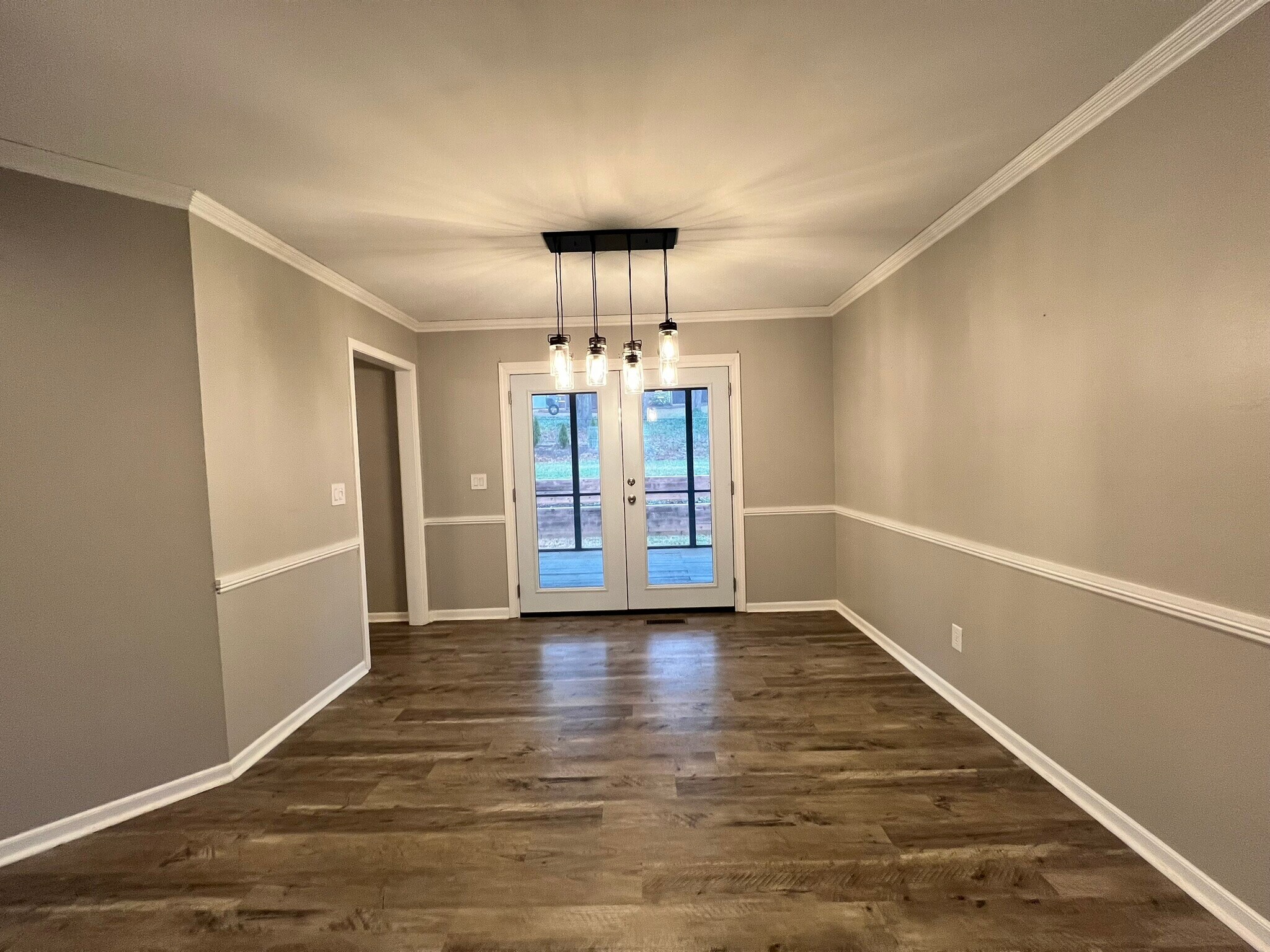 Building Photo - 105 Kestrel Ct