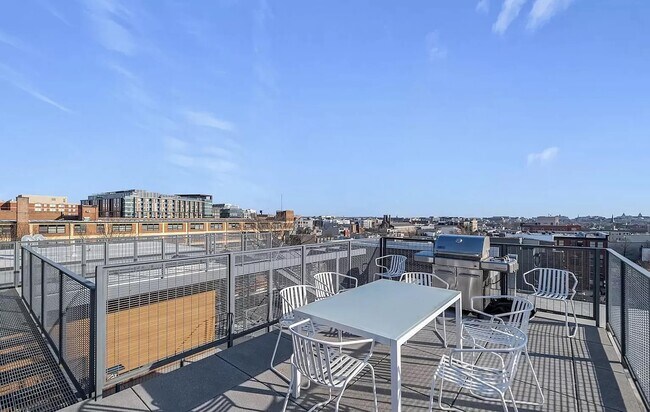 Building Photo - 2250-2211 11th St NW