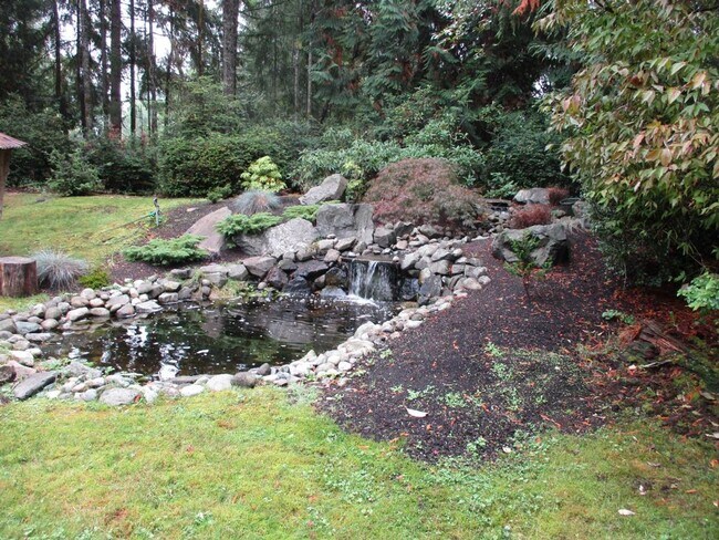 Building Photo - Beautiful 3 Bedroom 2.5 Bath Home in Gig H...